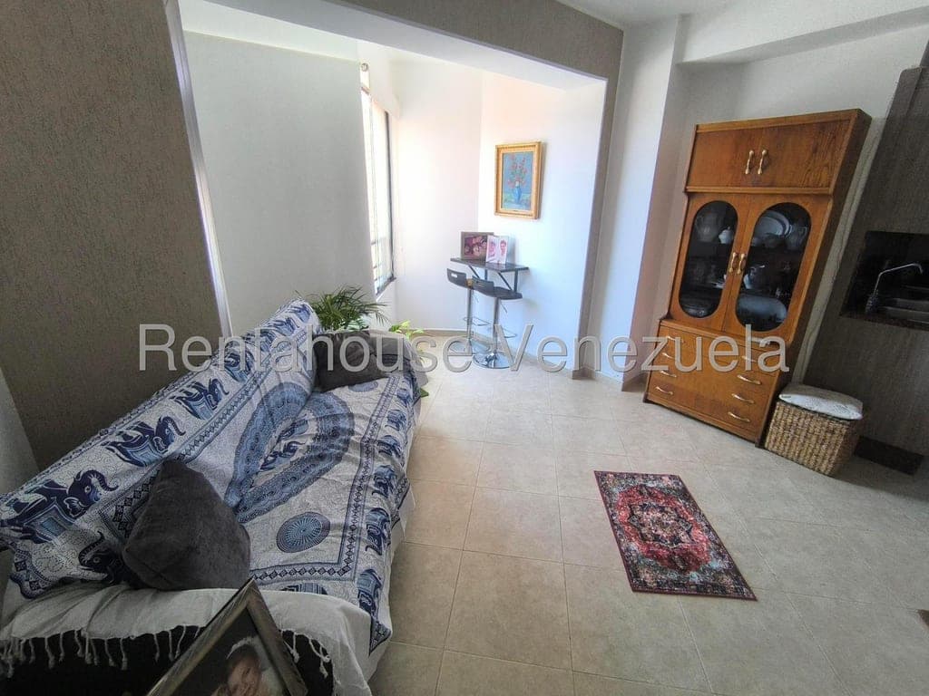 Foto 4 de Apartamento en El Parral, Valencia