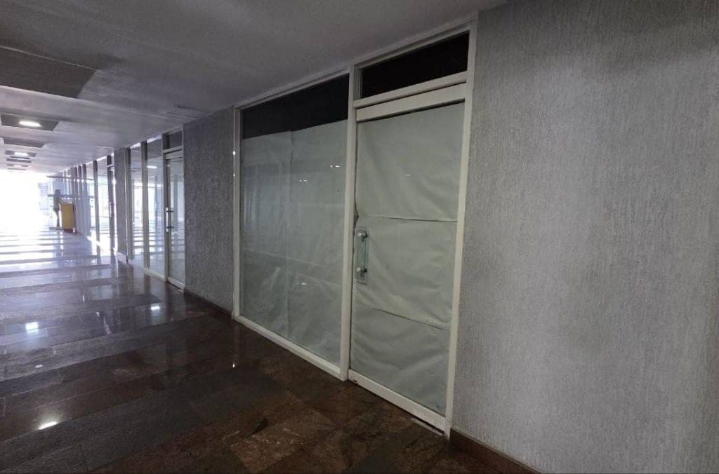 Local comercial en Lecherías, Lechería