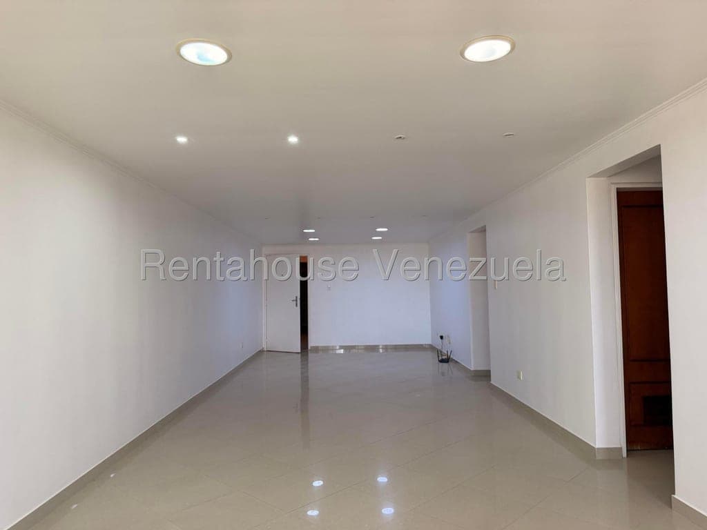 Foto 5 de Apartamento en Colinas de La Tahona, Caracas