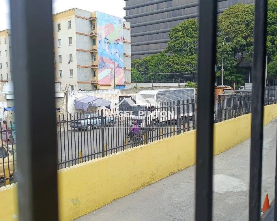 Local comercial en California Norte, Caracas