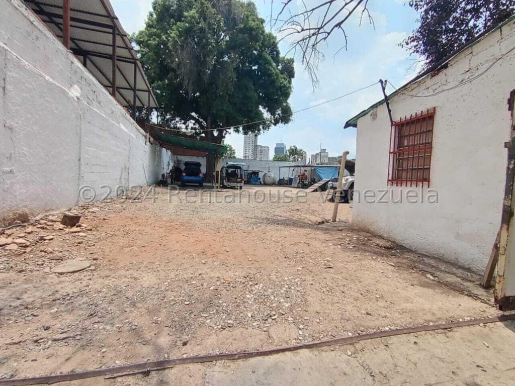 Foto 5 de Terreno en Avenida Bolivar Norte, Valencia
