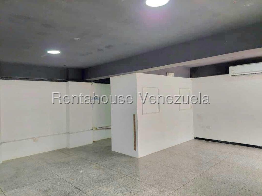 Foto 10 de Local comercial en San José de Tarbes, Valencia