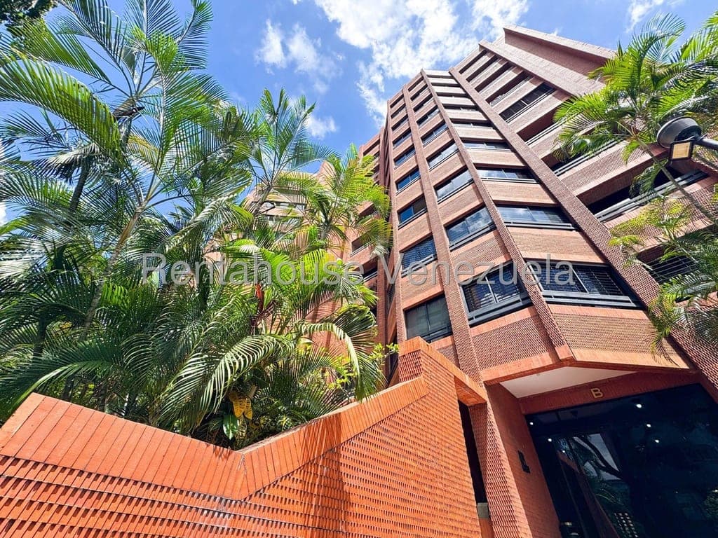 Foto 2 de Apartamento en El Rosal, Caracas