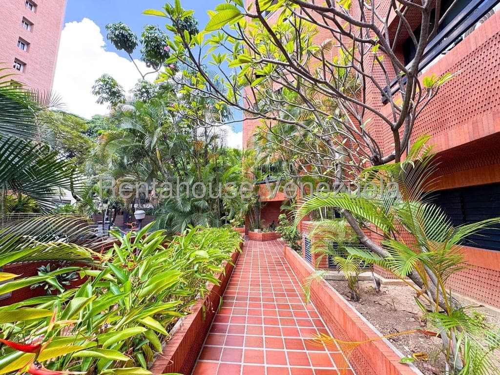 Foto 5 de Apartamento en El Rosal, Caracas
