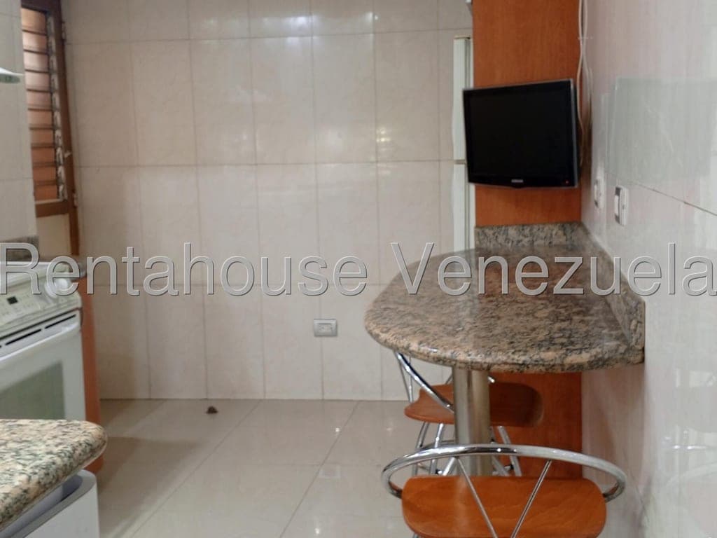 Foto 9 de Apartamento en La Urbina, Caracas