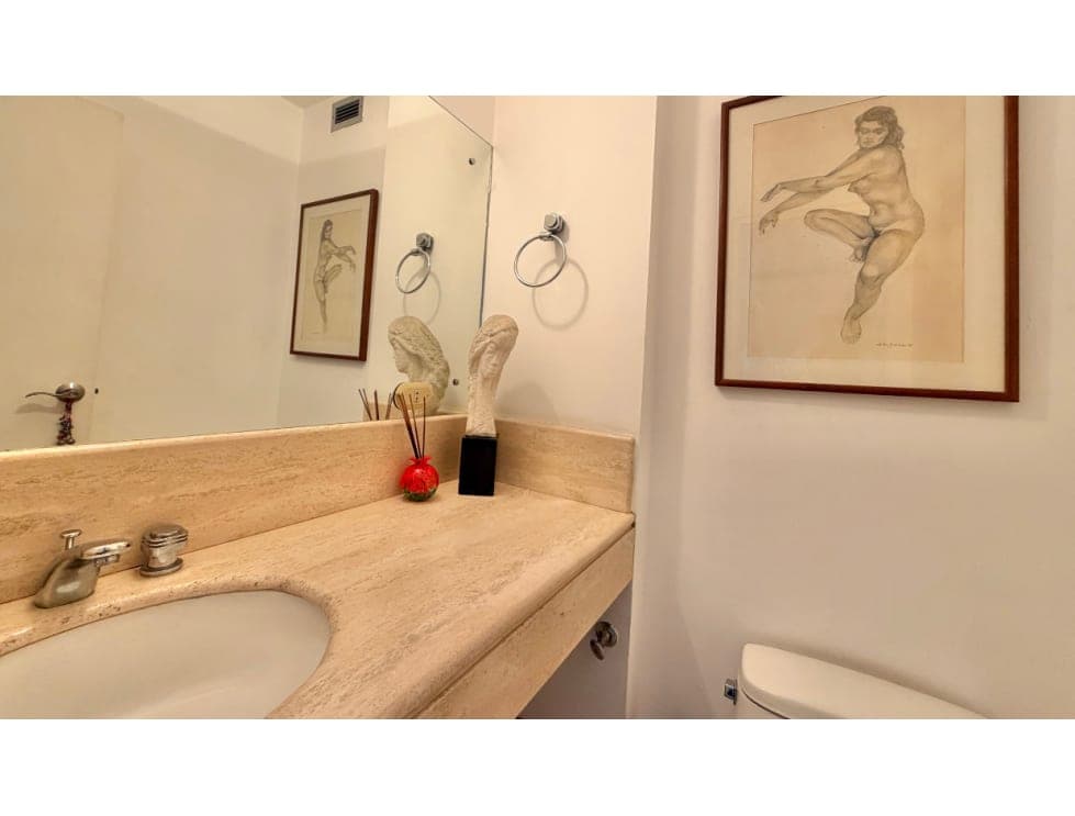 Foto 8 de Apartamento en Lomas de Las Mercedes, Caracas