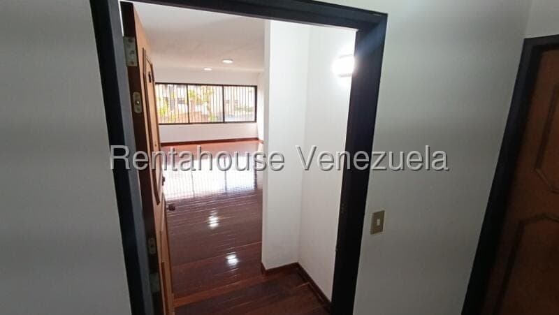 Foto 2 de Apartamento en Altamira, Caracas