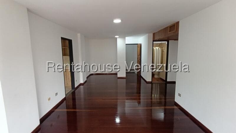 Foto 6 de Apartamento en Altamira, Caracas