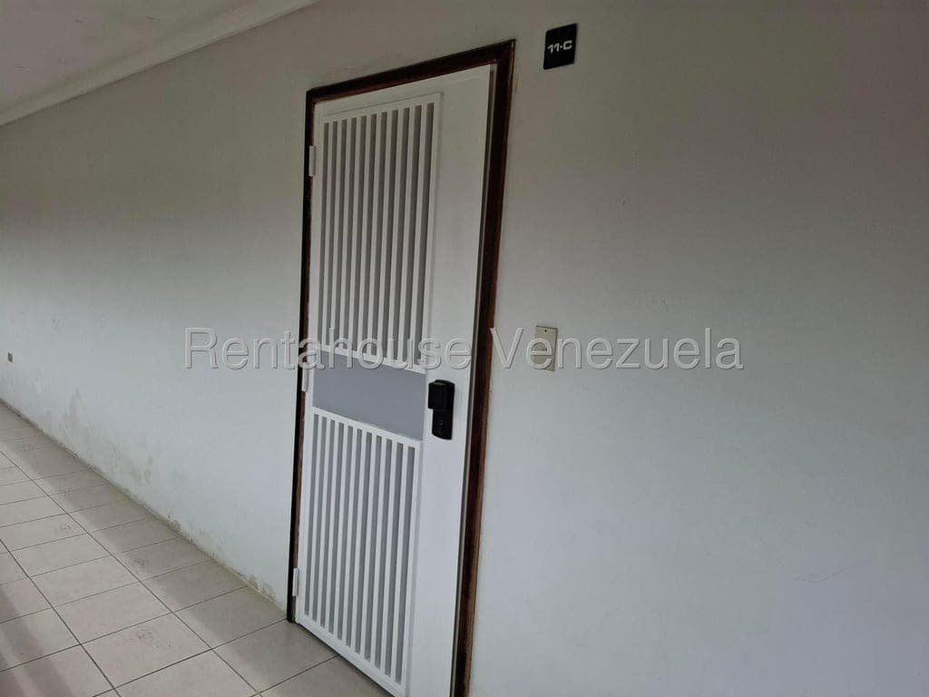 Foto 2 de Apartamento en Los Mangos, Valencia