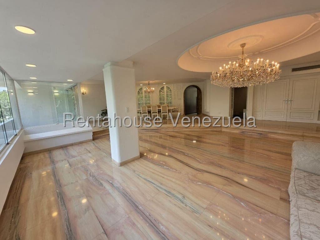 Foto 3 de Apartamento en Altamira, Caracas