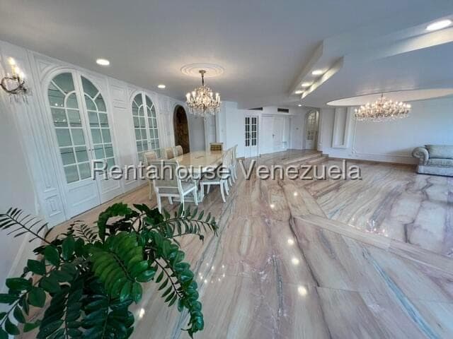 Foto 6 de Apartamento en Altamira, Caracas