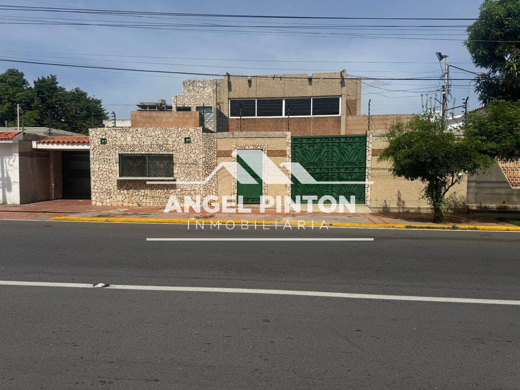 Foto 4 de Habitación en Avenida 9B, Maracaibo