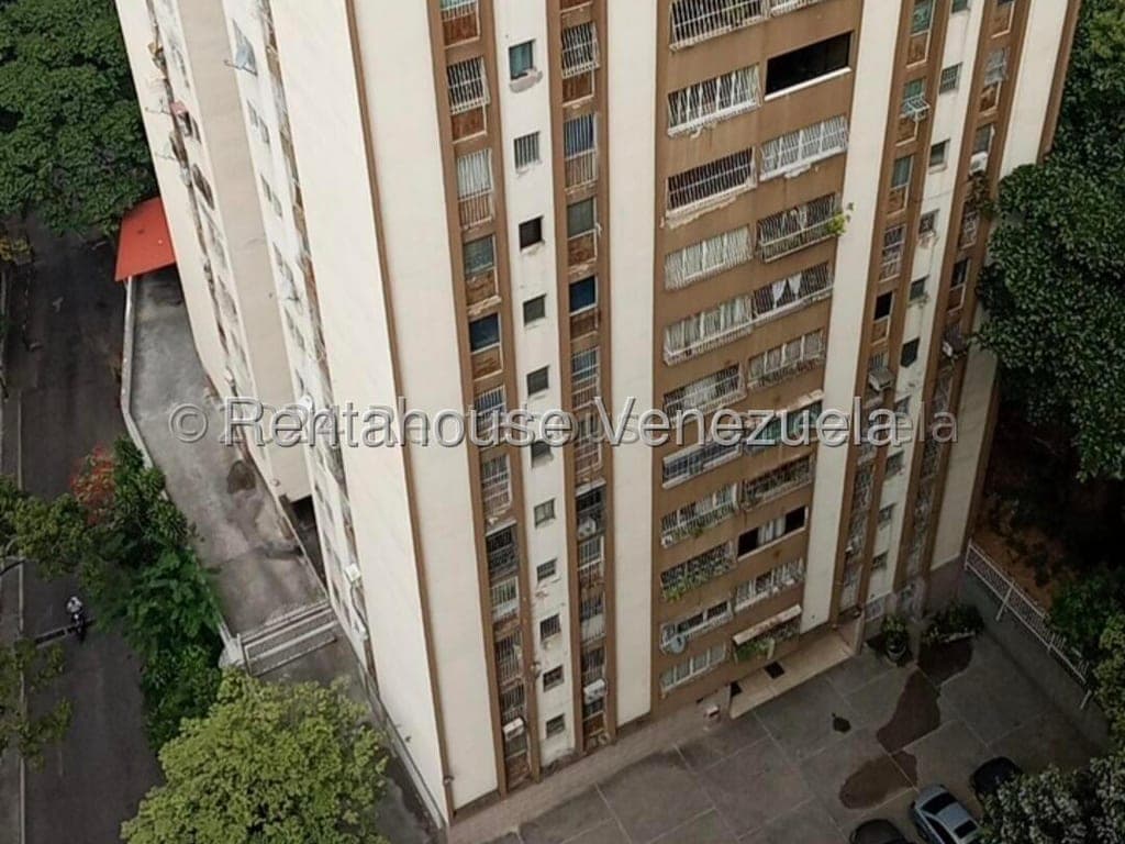 Foto 2 de Apartamento en El Paraíso, Caracas