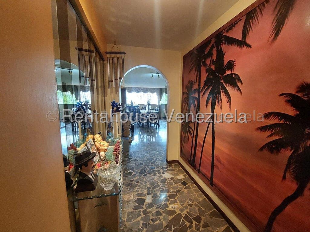 Foto 3 de Apartamento en El Paraíso, Caracas