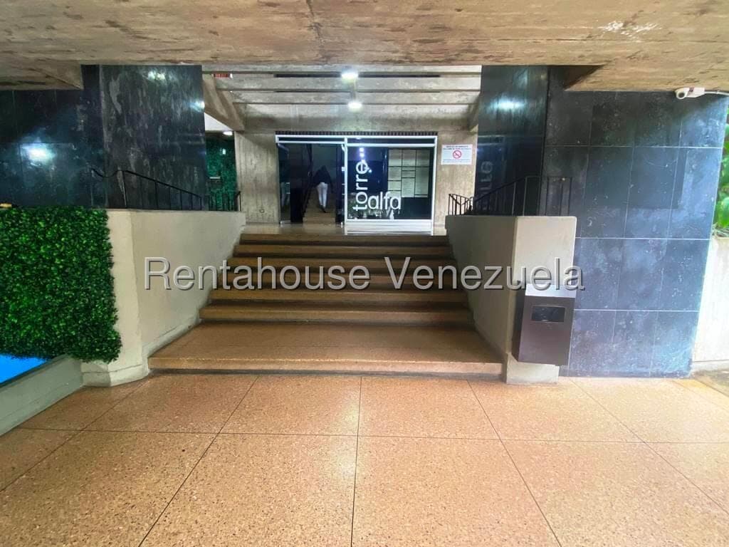 Foto 2 de Oficina en Santa Sofía, Caracas