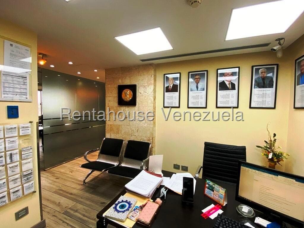 Foto 6 de Oficina en Santa Sofía, Caracas