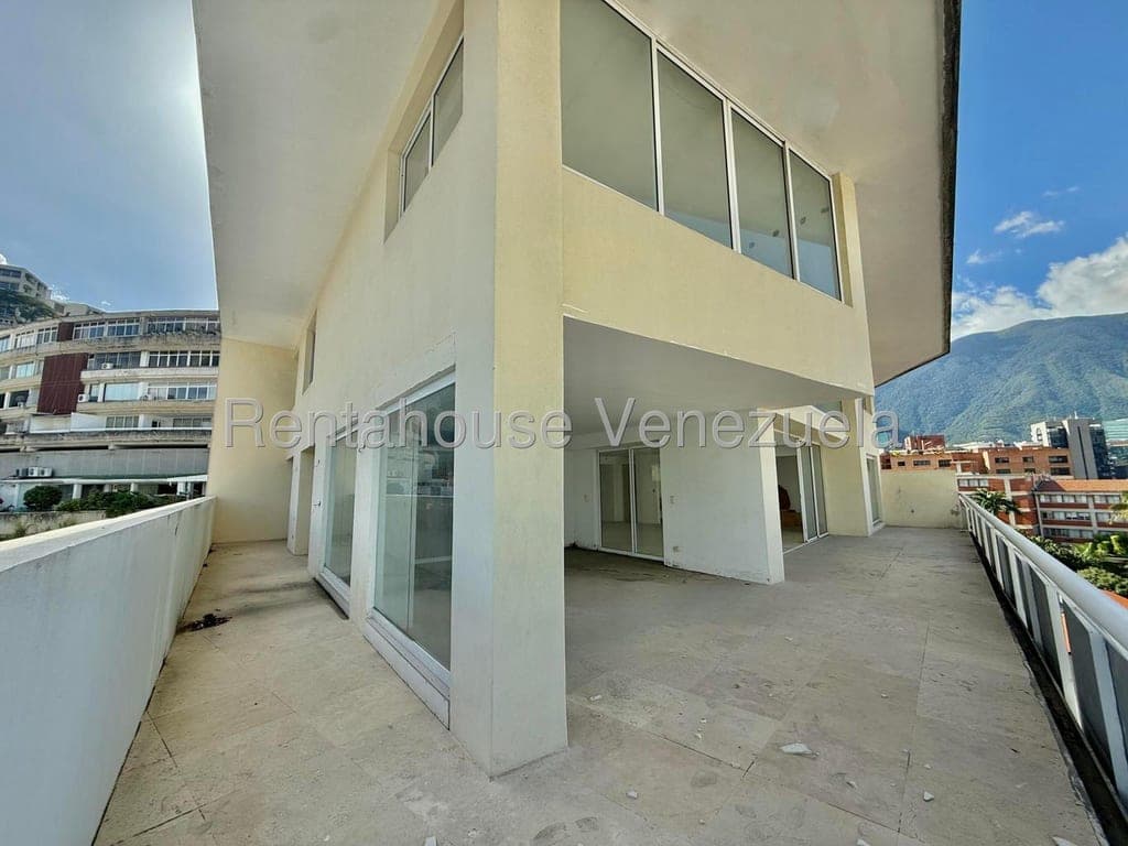 Foto 5 de Apartamento en Las Mercedes, Caracas