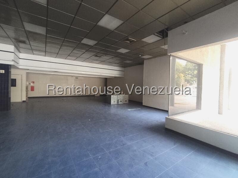 Foto 4 de Local comercial en Trigal Norte, Valencia