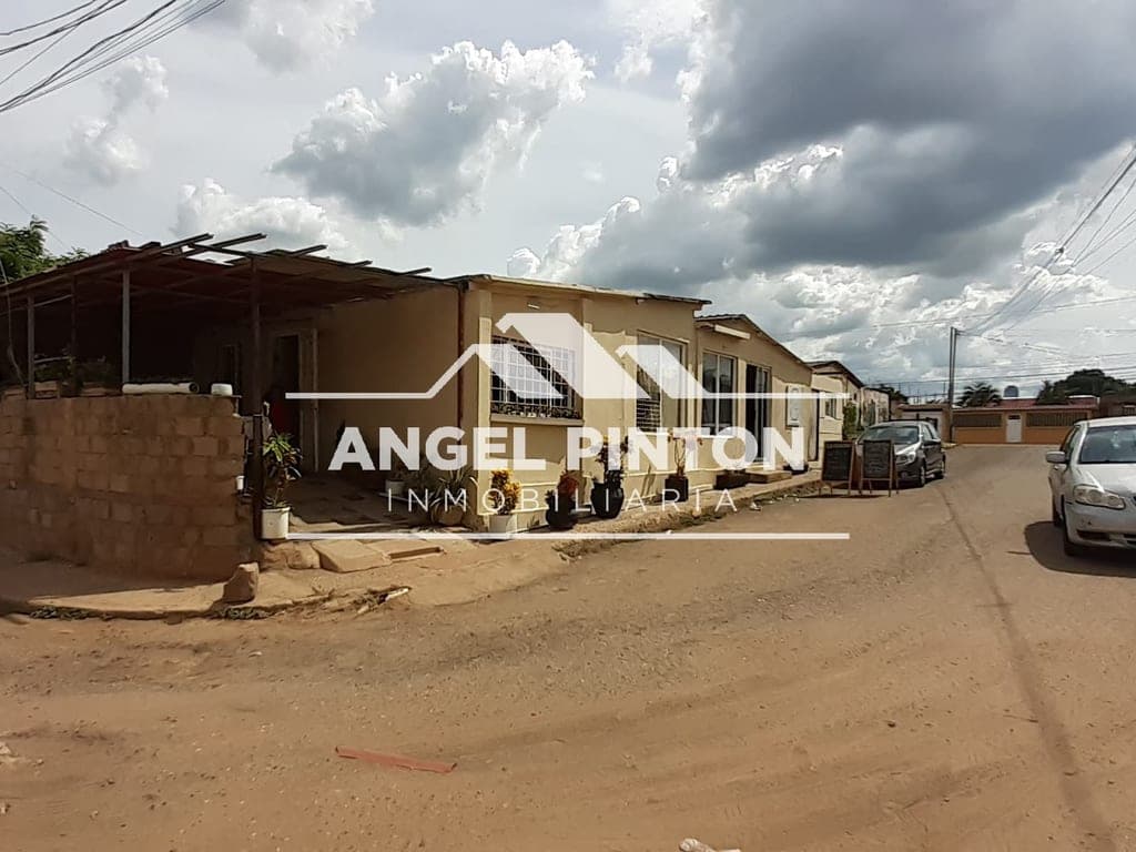 Local comercial en Altos del Sol Amado, Maracaibo