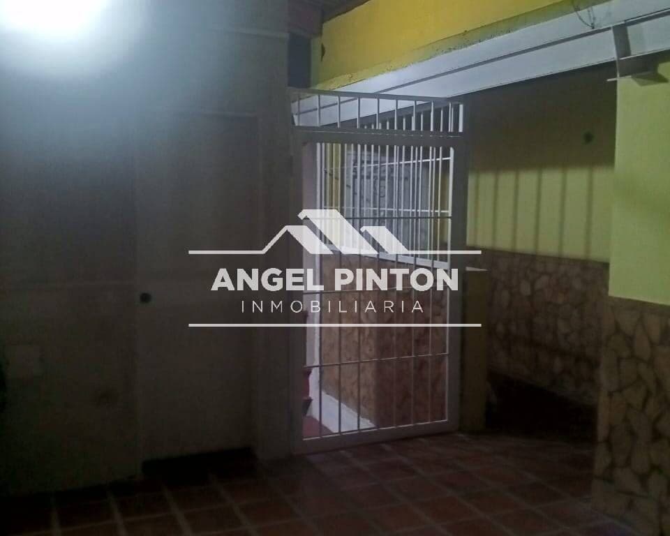 Foto 2 de Apartamento en Rafael Urdaneta, Maracaibo