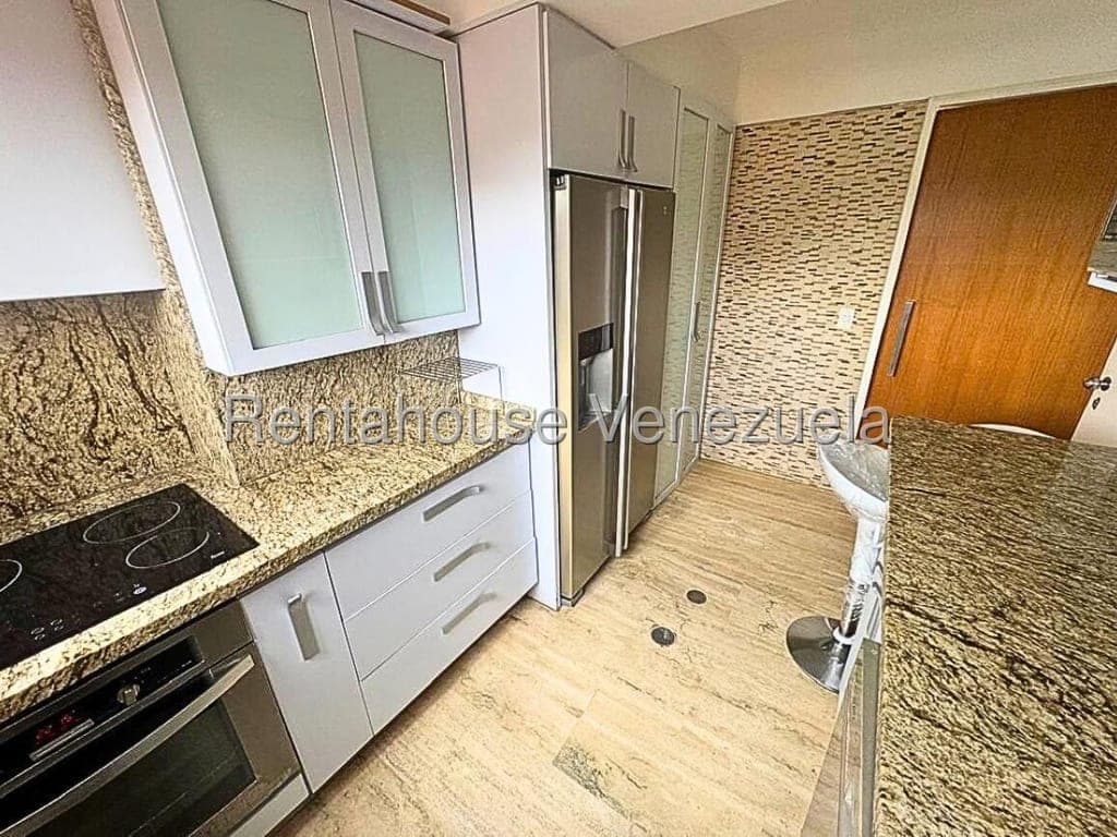 Foto 9 de Apartamento en El Rosal, Caracas