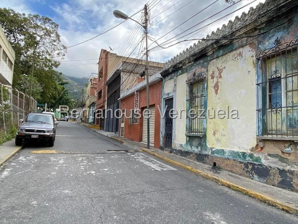 Foto 2 de Edificio en Parroquia La Candelaria, Caracas