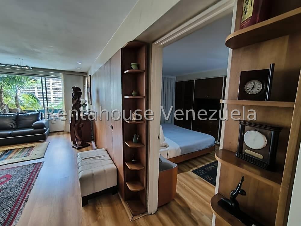 Foto 8 de Apartamento en Altamira, Caracas
