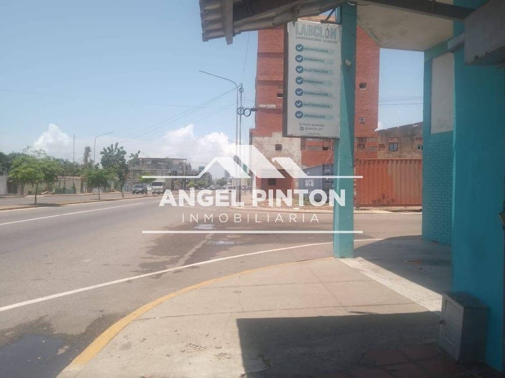 Foto 3 de Local comercial en Avenida El Milagro, Maracaibo