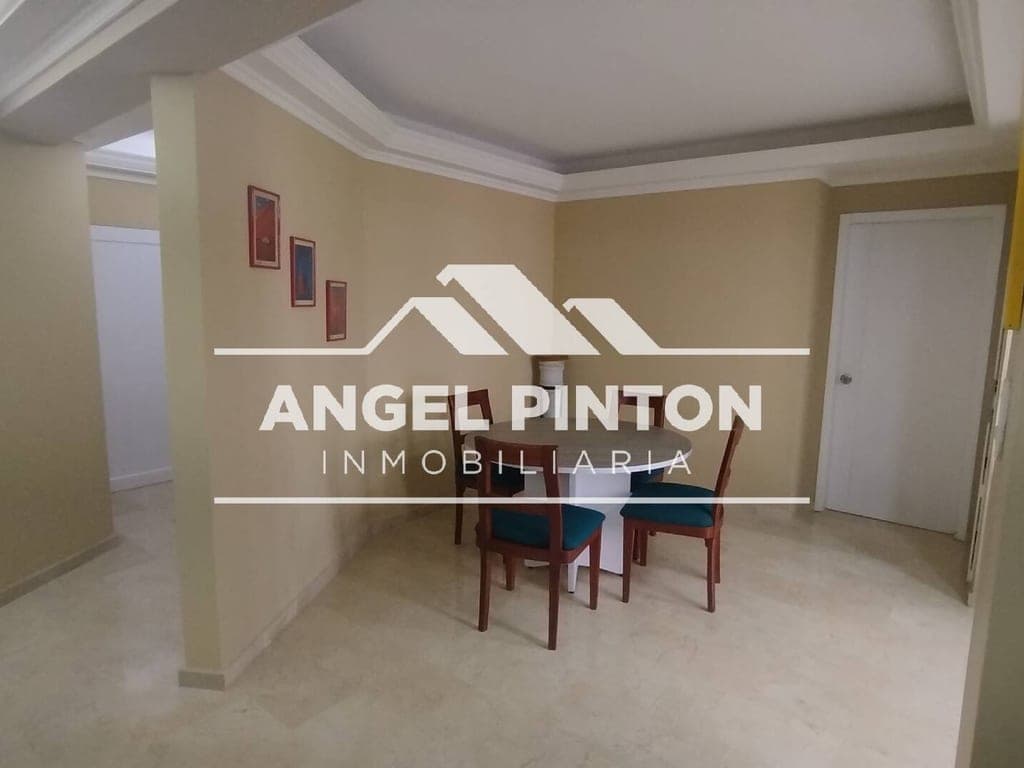 Foto 11 de Apartamento en Avenida El Milagro, Maracaibo
