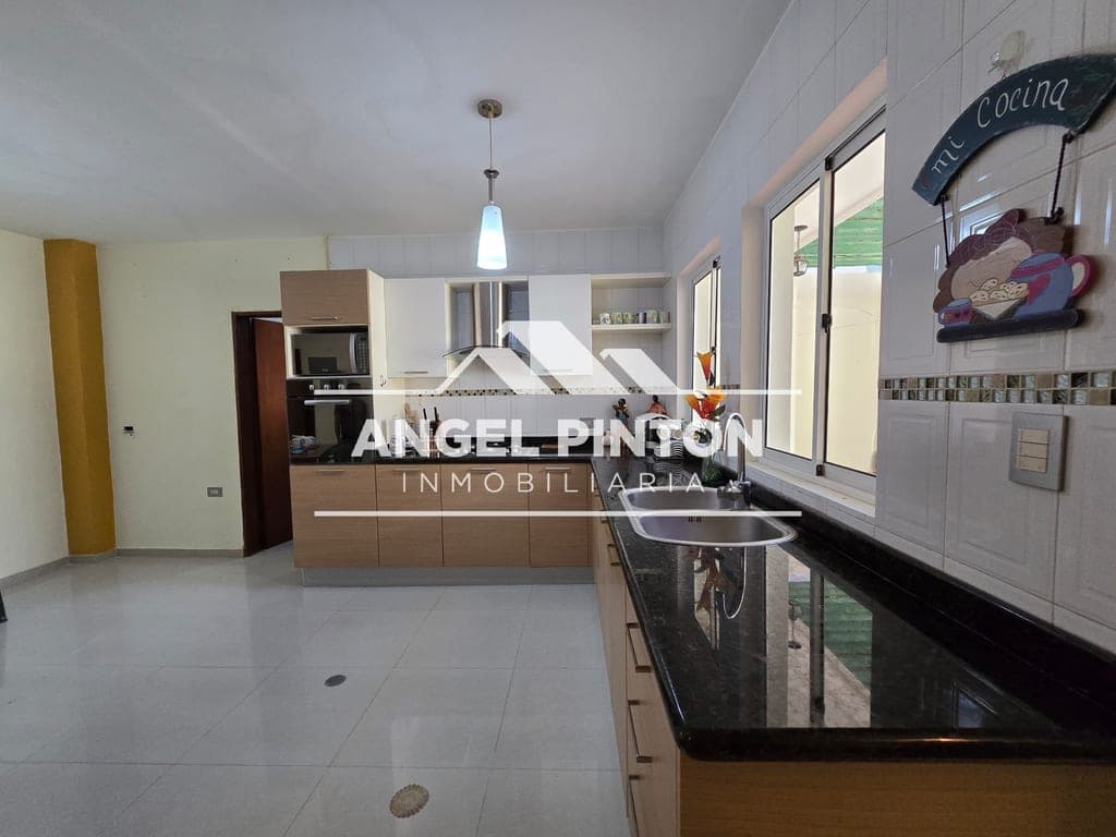 Foto 2 de Casa en Lago Mar Beach, Maracaibo