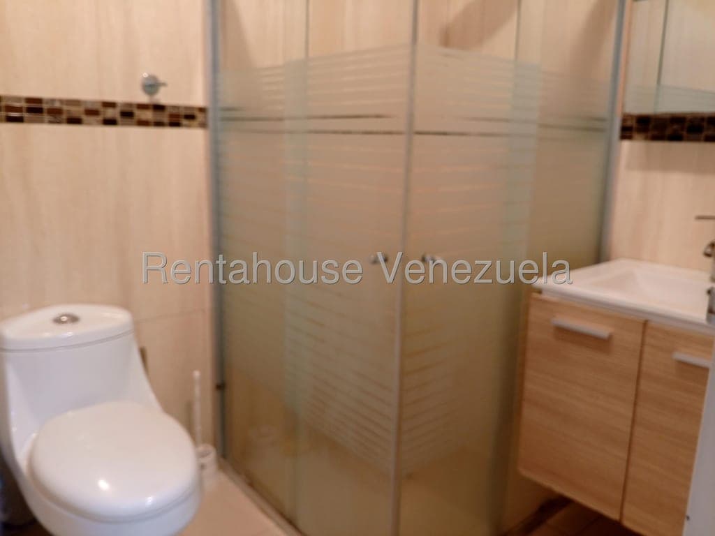 Foto 12 de Apartamento en El Marqués, Caracas