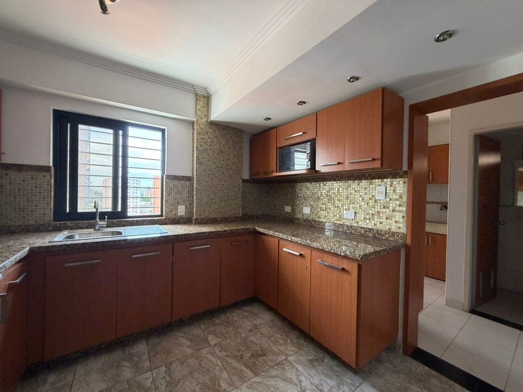 Foto 9 de Apartamento en Del Este, Barquisimeto