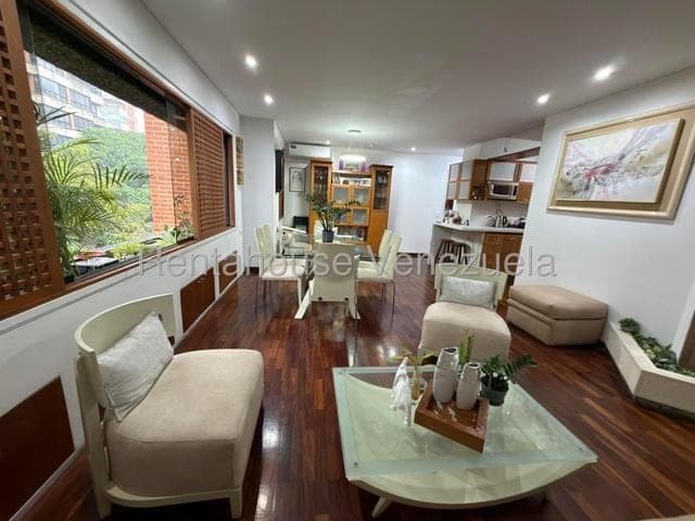 Foto 5 de Apartamento en El Rosal, Caracas