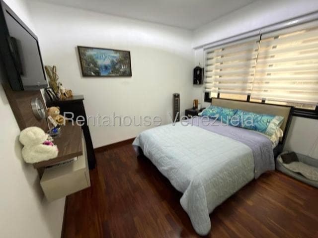 Foto 11 de Apartamento en El Rosal, Caracas
