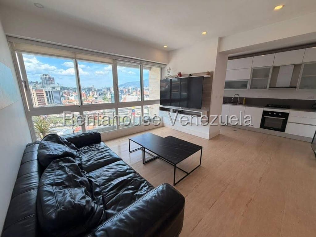 Foto 7 de Apartamento en Lomas de Las Mercedes, Caracas