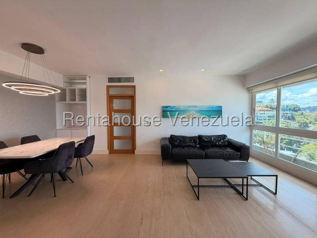Foto 10 de Apartamento en Lomas de Las Mercedes, Caracas