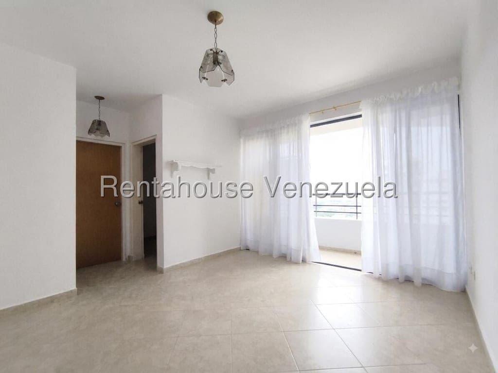 Foto 6 de Apartamento en El Parral, Valencia