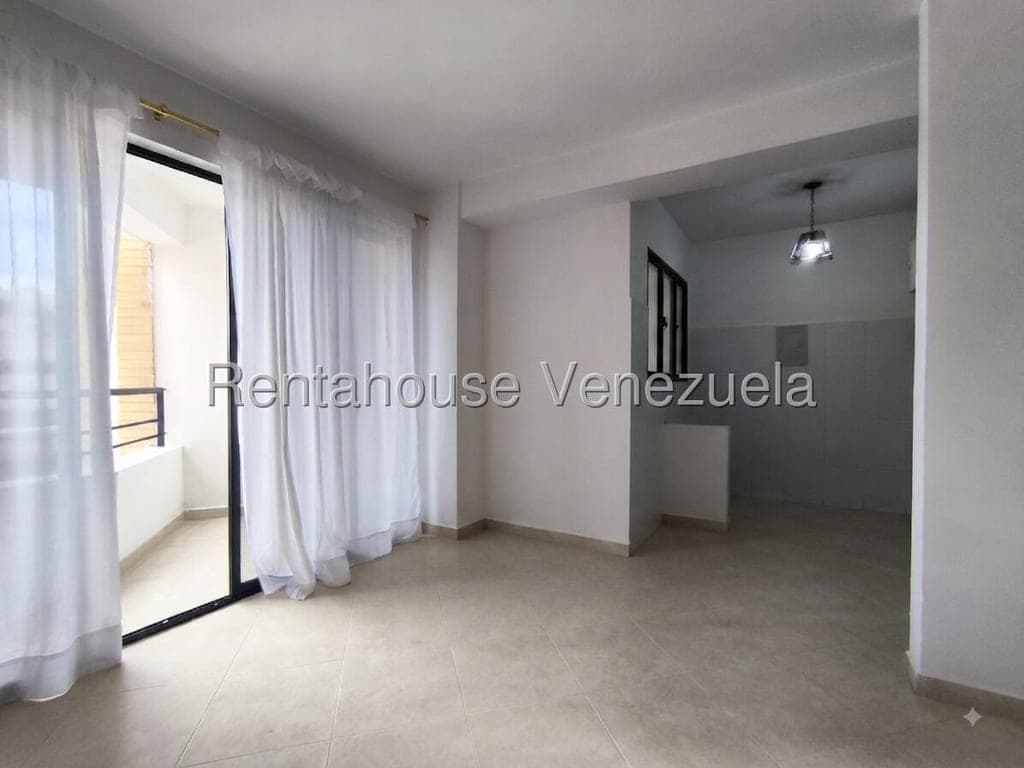 Foto 7 de Apartamento en El Parral, Valencia