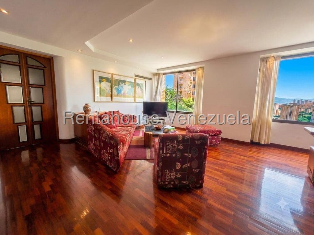 Foto 8 de Apartamento en El Parral, Valencia