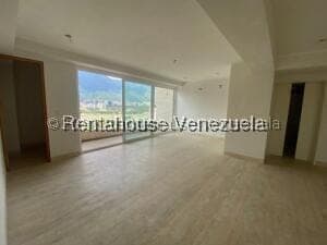 Foto 11 de Apartamento en Lomas de Las Mercedes, Caracas