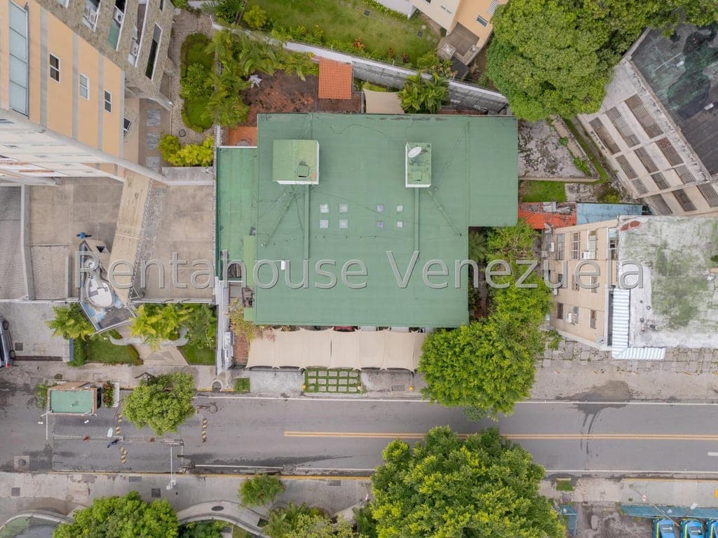 Foto 2 de Terreno en Los Naranjos de las Mercedes, Caracas