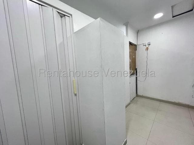 Foto 2 de Local comercial en Centro, Maracay