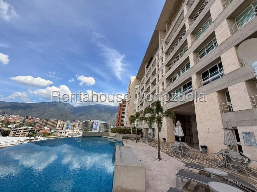 Apartamento en Lomas de Las Mercedes, Caracas