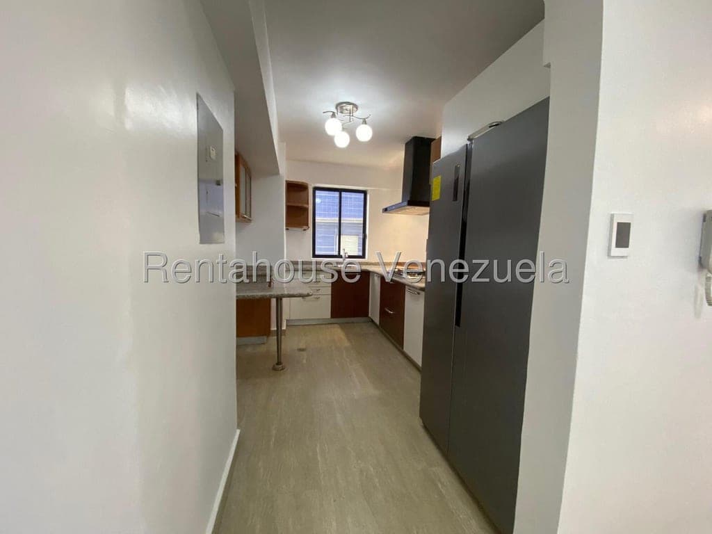 Foto 9 de Apartamento en El Parral, Valencia