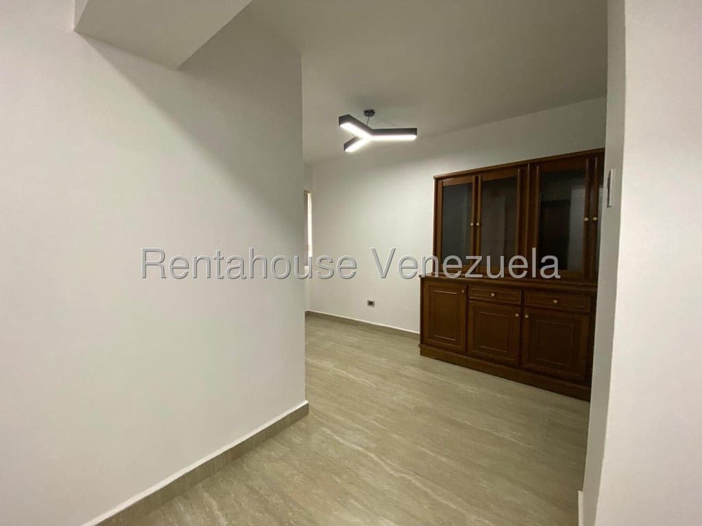 Foto 12 de Apartamento en El Parral, Valencia