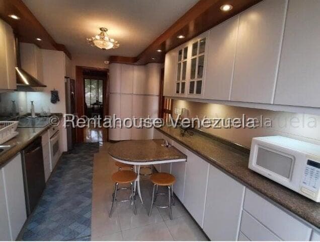 Foto 5 de Apartamento en El Rosal, Caracas