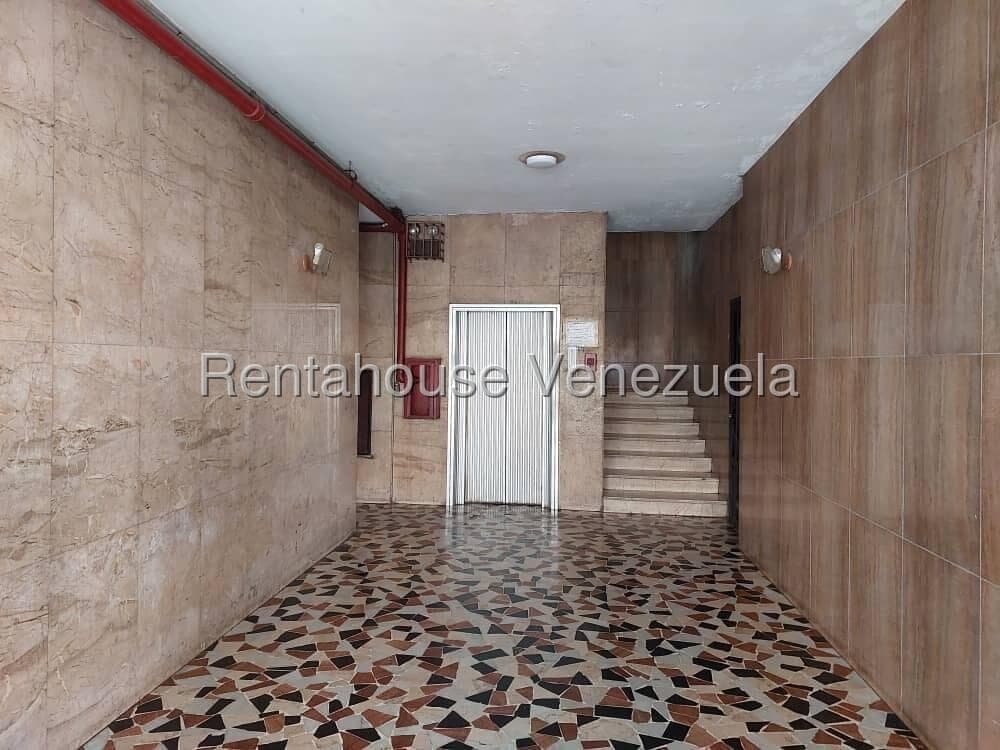 Foto 2 de Apartamento en El Bosque, Caracas