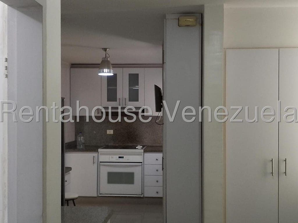 Foto 5 de Apartamento en La Urbina, Caracas