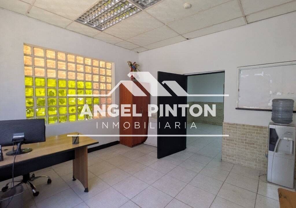 Local comercial en Santa Rita, Maracaibo