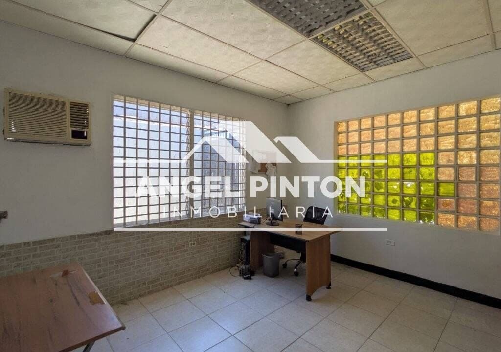 Foto 4 de Local comercial en Santa Rita, Maracaibo